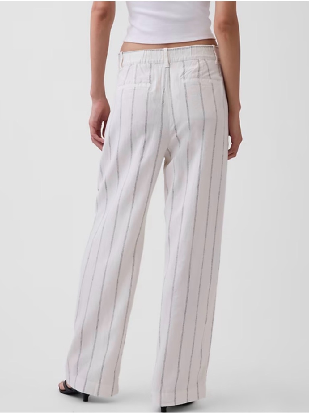 Gap Linen Blend Wide Leg Pleated Pants White Black Pinstripe Coastal Size 4 - Picture 4 of 14